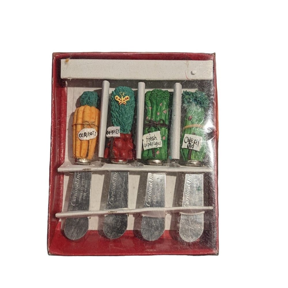 NEW! Spreadables gourmet spreaders Vegetable  Handles